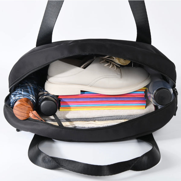 H.O.E. Travel Bag
